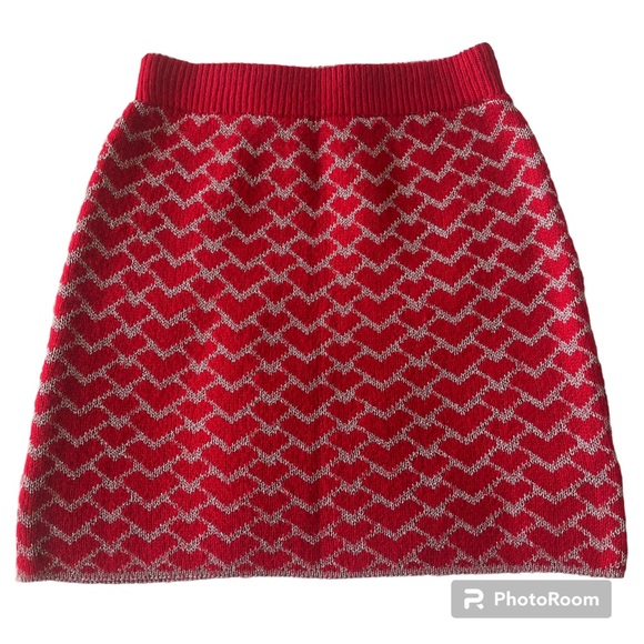 Lili Sodonio Red and Silver heart knit skirt - Picture 1 of 6